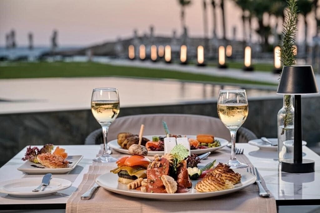 Obraz Chrysomare Beach Hotel & Resort 5*