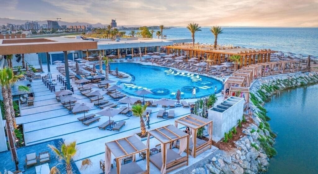 Готель Grand Sapphire Resort & Casino 5*