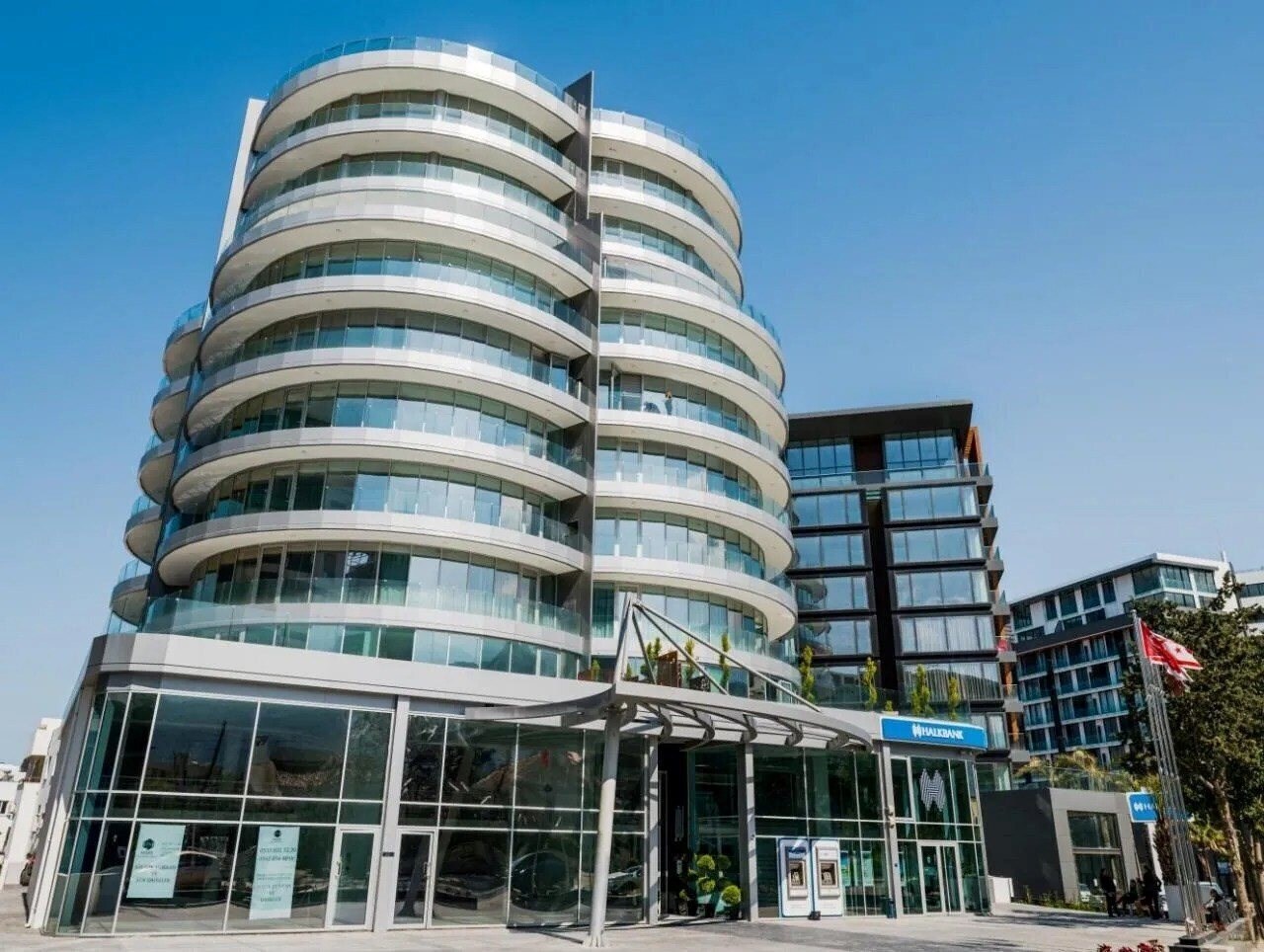 Hotel Carrington Gold Tower 3*
