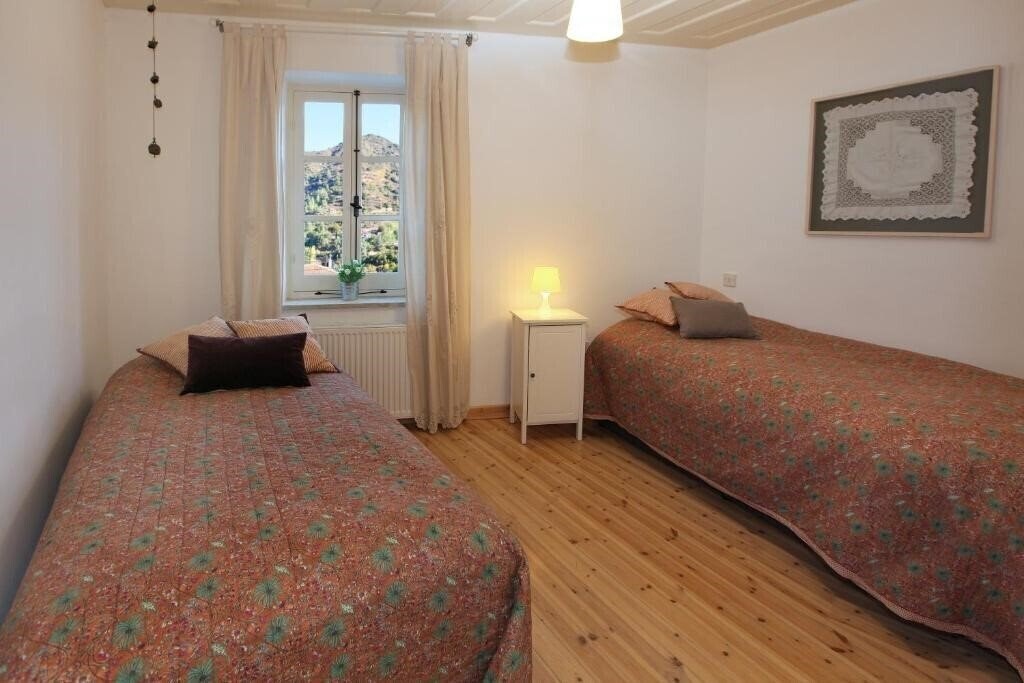 Фото Kalopanayiotis Cottage 3*