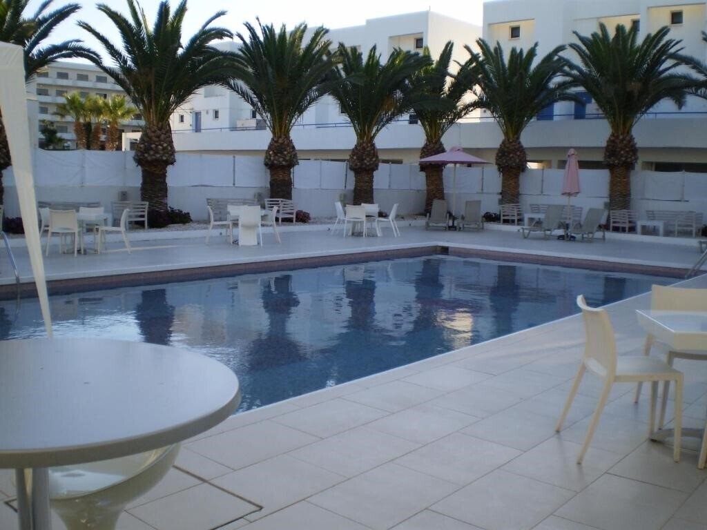 Зображення L Eros Hotel 1*