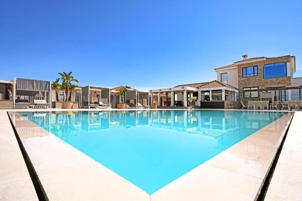 Zdjęcie Cape Serenity Mansion 2*