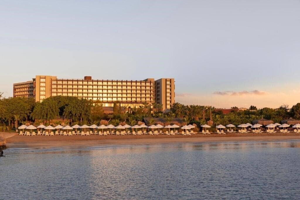 Готель Concorde Resort & Casino Hotel 5*