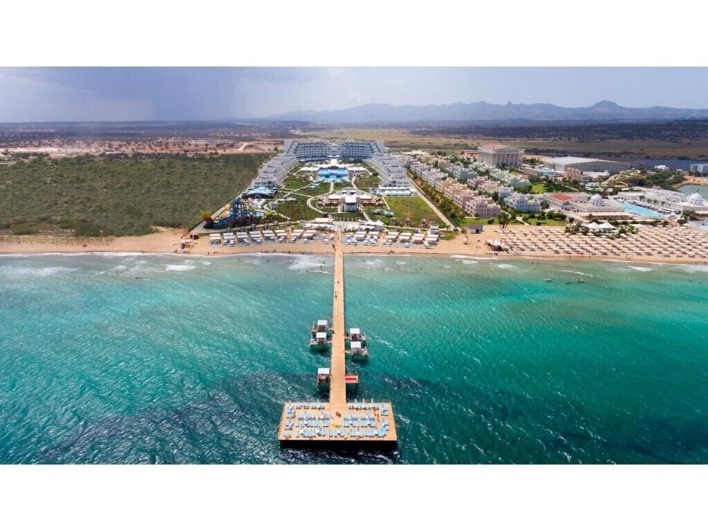 Фото Limak Cyprus Deluxe Hotel 5*