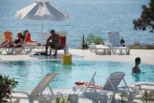 Фотографія Crystal Rocks 3*