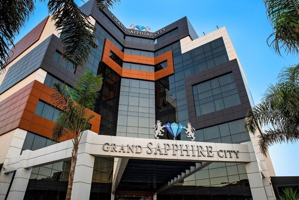 Готель Grand Sapphire City Hotel 3*