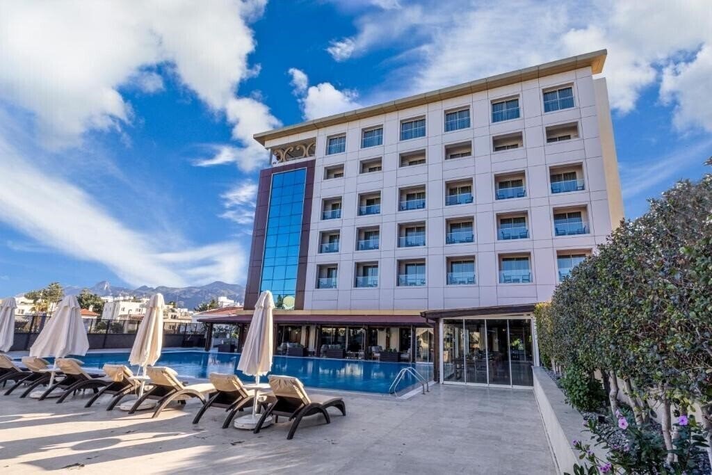 Hotel Grand Pasha Hotel 5*