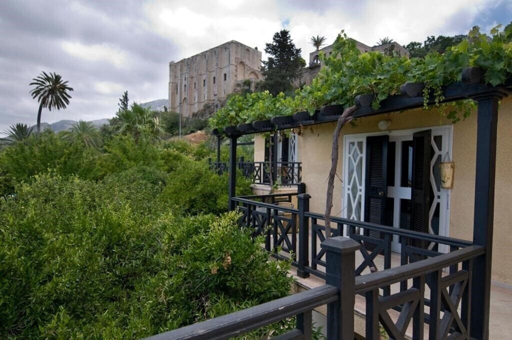 Zdjęcie Bellapais Gardens 3*