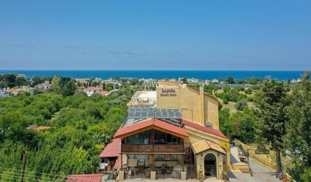 Zdjęcie Lapida Garden Hotel 3*