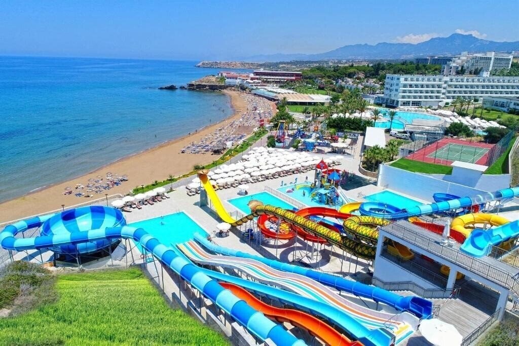 Готель Аcapulco Resort Convention & Spa 5*