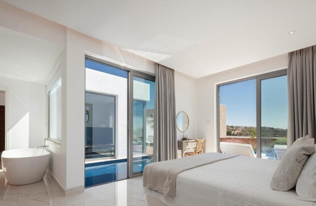 Zdjęcia White Pearl Hotel 3*