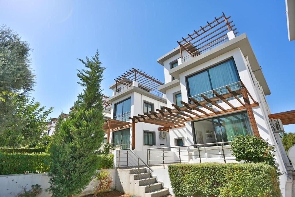 Zdjęcia Paradise Villa 3*