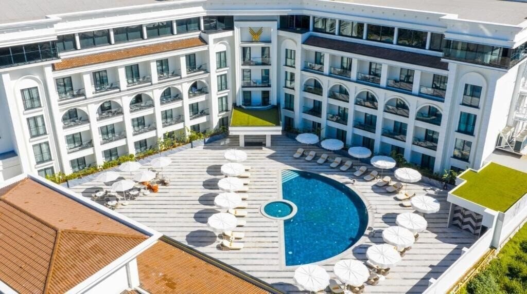 Hotel Chamada Girne Hotel 5*
