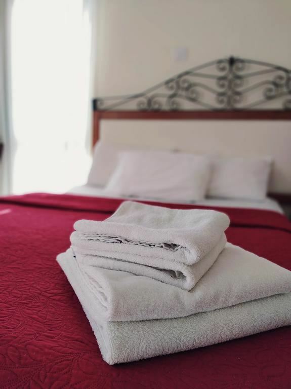 Zdjęcie Mackenzie Beach Hotel 3*