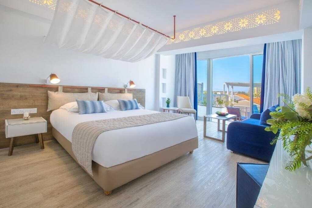 Zdjęcia Lordos Beach Hotel 4*