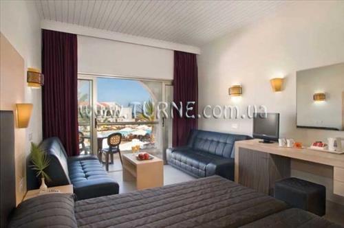 Фото Louis Princess Beach Hotel 3*