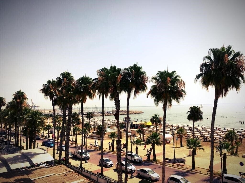 Картинка Lokal 3*