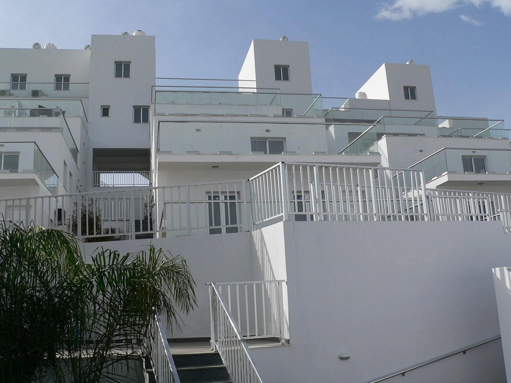 Zdjęcia High View Gardens Apart апартаменты