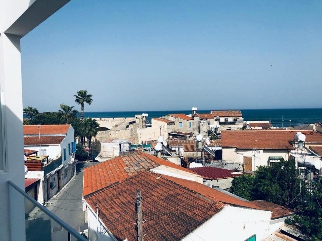 Изображение White 11 3*