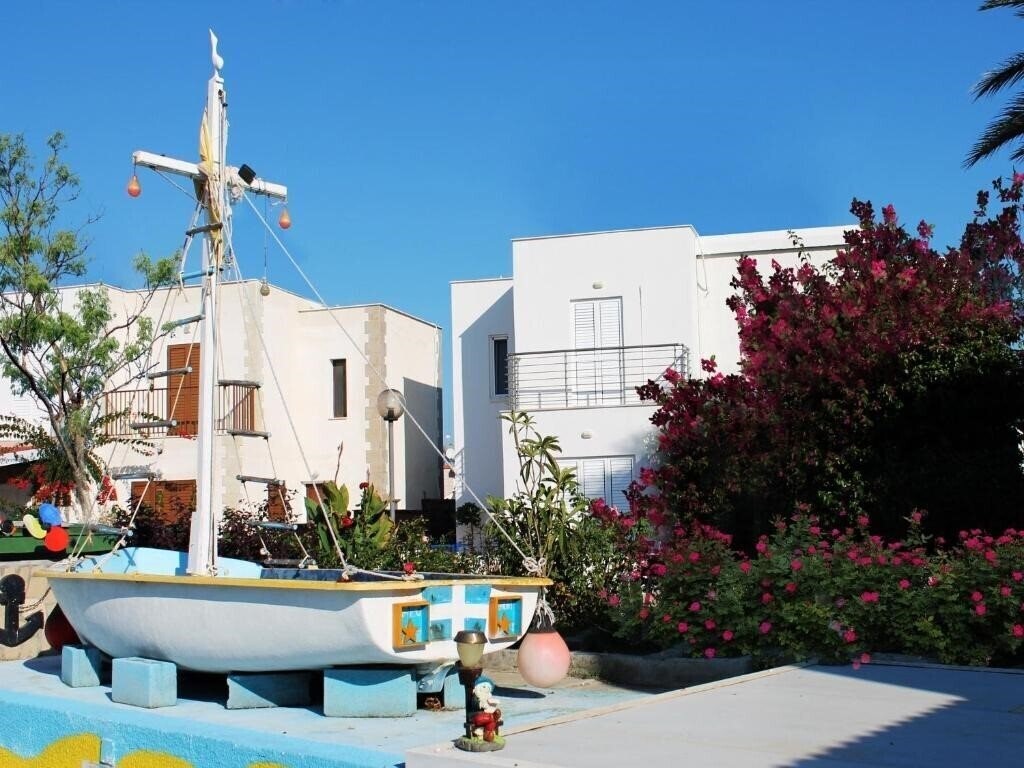 Hotel Panorama Beach House 3*