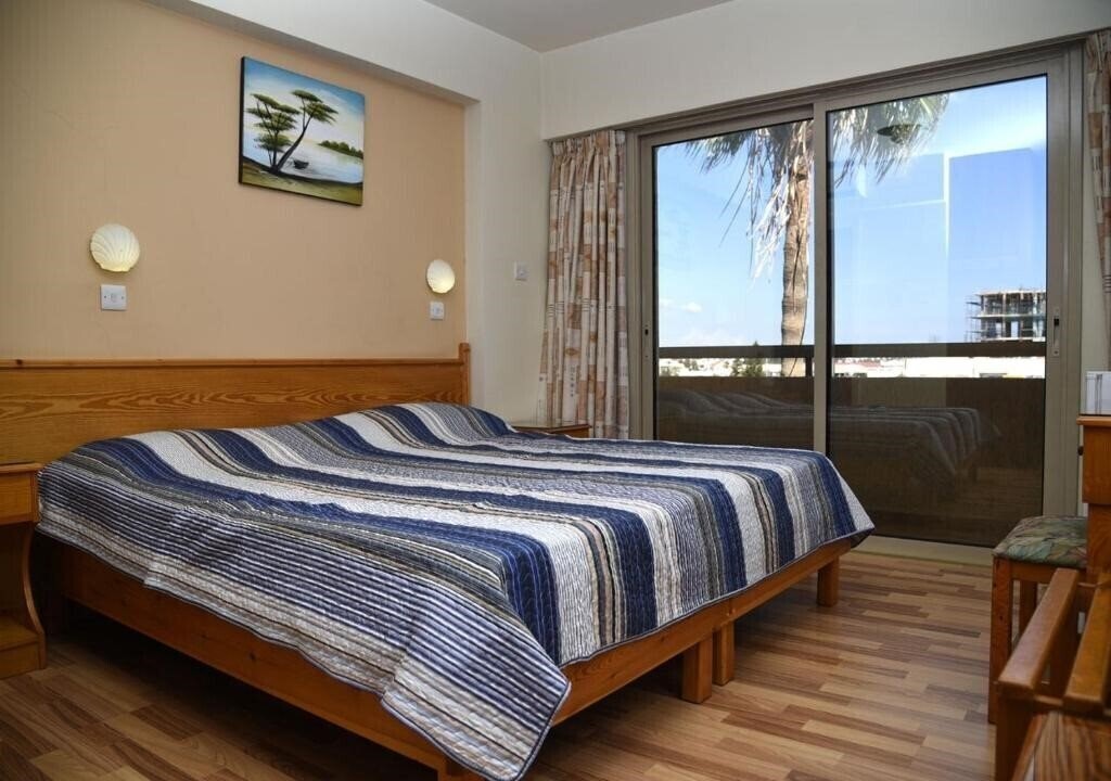 Фото Elysso Hotel 2*