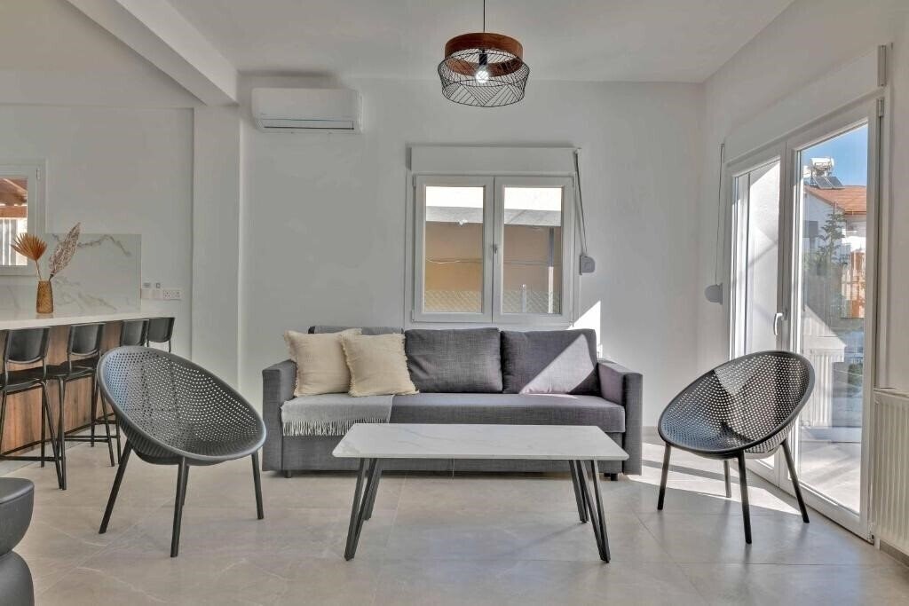 Zdjęcie Phaedrus Living: Luxury Residence Faneromeni 4*