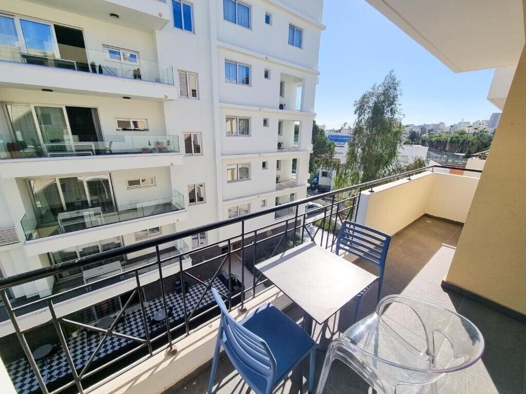 Hotel City Vibrance Apartment 3*