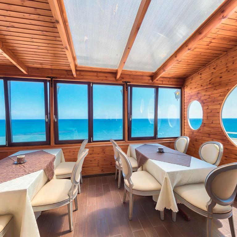 Фотографія Flamingo Beach 3*