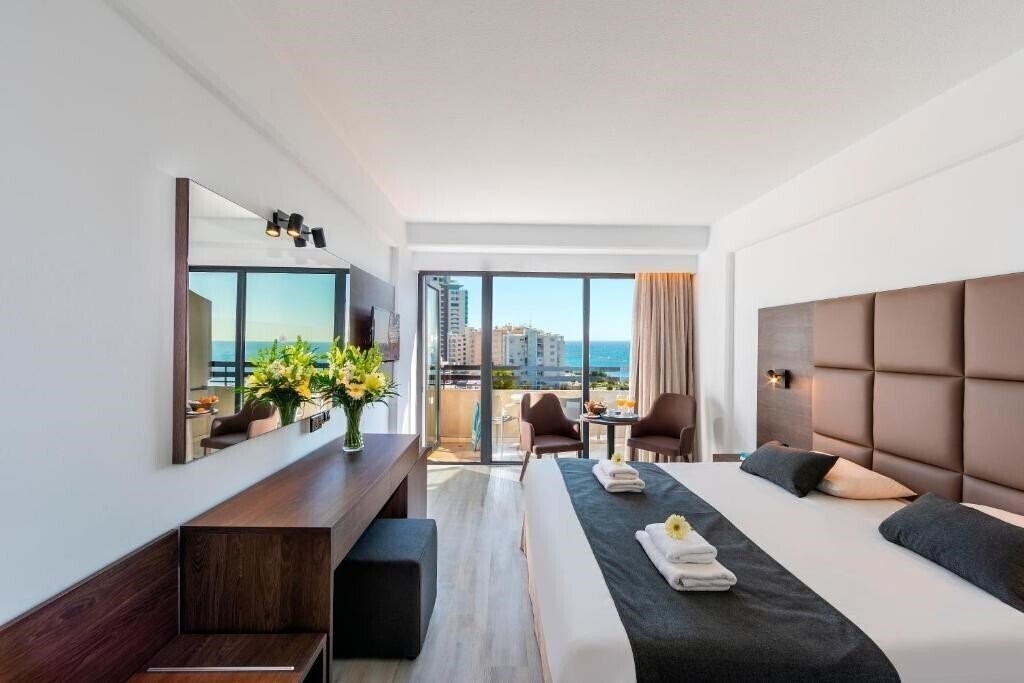 Фото Odysseia Hotel Kapetanios 3*