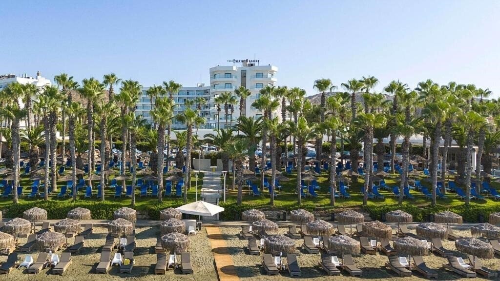 Готель Grandresort 5*