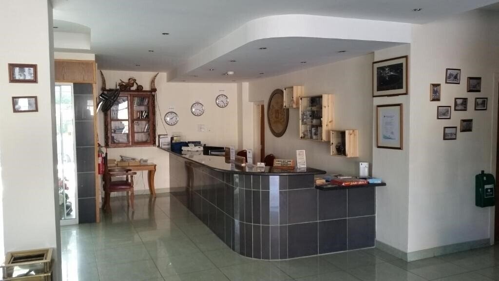 Картинка Moniatis 3*