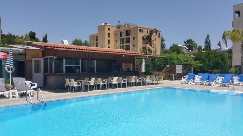 Отель Lobelia Park Beach Annex 3*