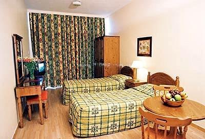 Картинка Estella Hotel Apartments 2*