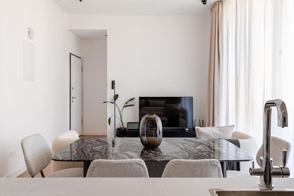 Zdjęcie Yamas Urban Living Sunny Pool Penthouse 4*