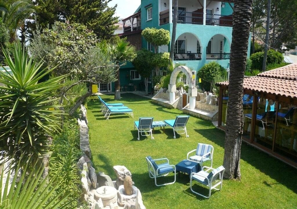 Готель Greenfields Country Club (Adults Only) 2*