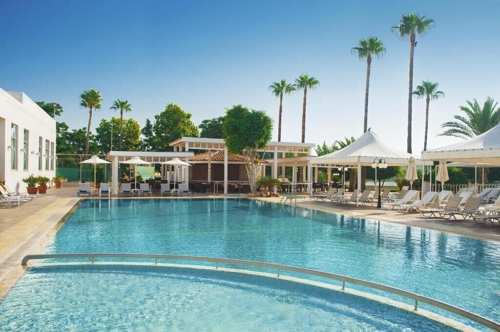 Фото Ajax Hotel 4*