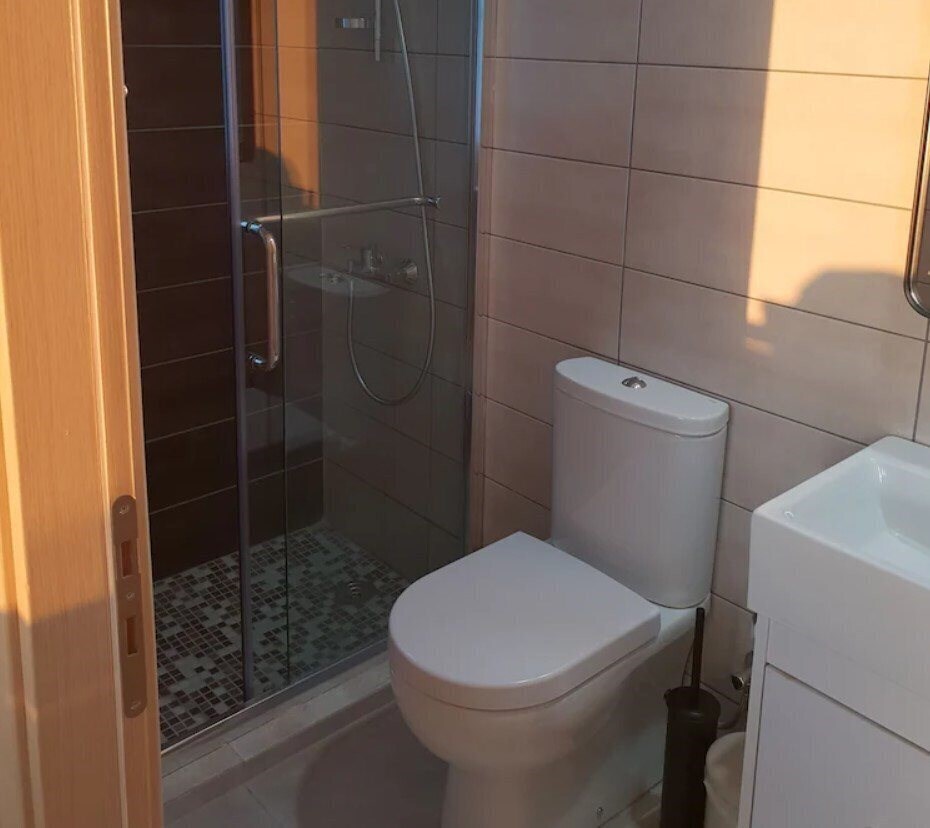 Zdjęcie Luxury Modern Spacious Flat In Egkomi 3*