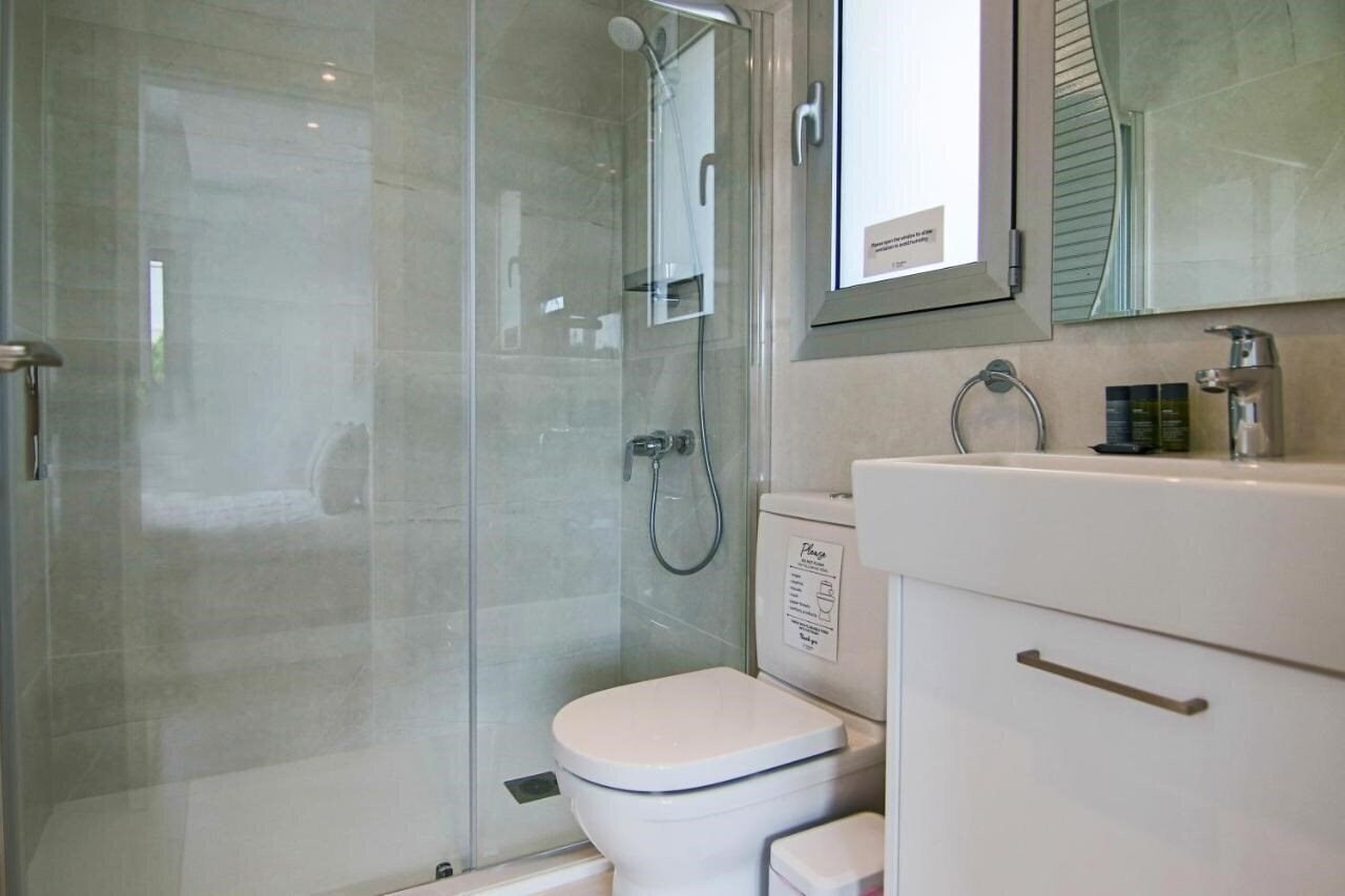 Zdjęcie Phaedrus Living: Luxury Villa Ellison 4*