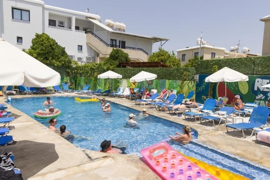 Фотографія Alecos Hotel Apts 3*