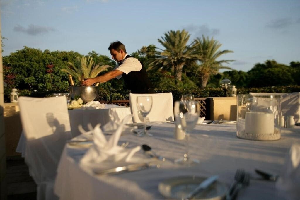 Zdjęcie Avanti Hotel 4*