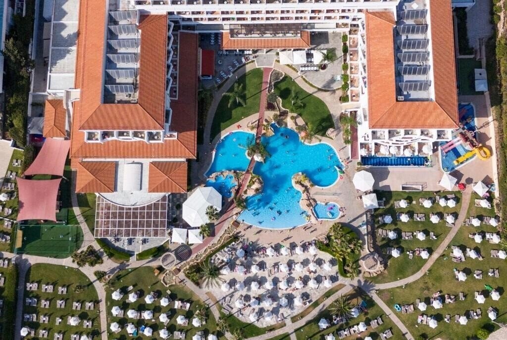 Готель Sentido Cypria Bay 4*
