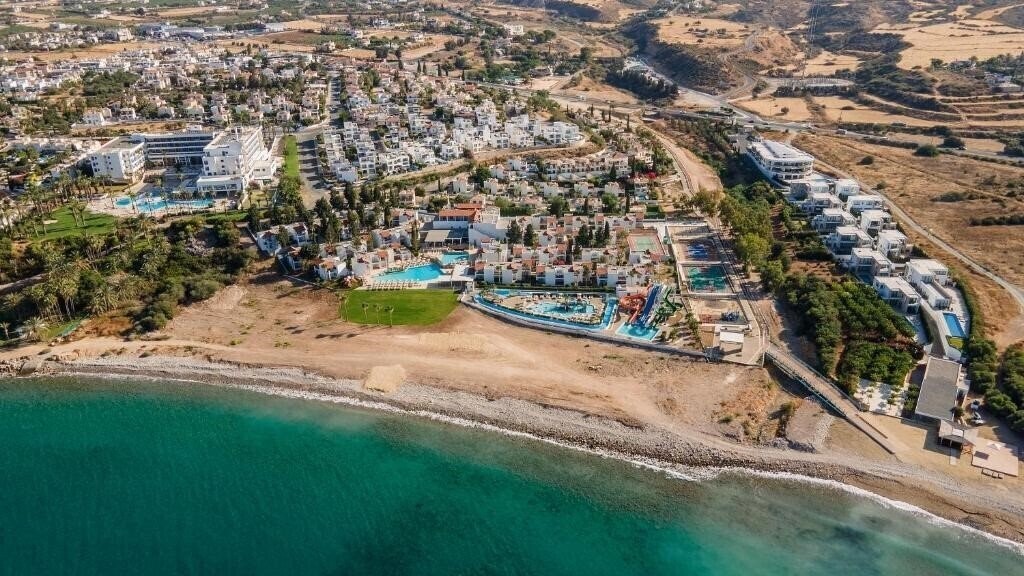 Hotel Aqua Sol Holiday Village Water Park Resort 4*