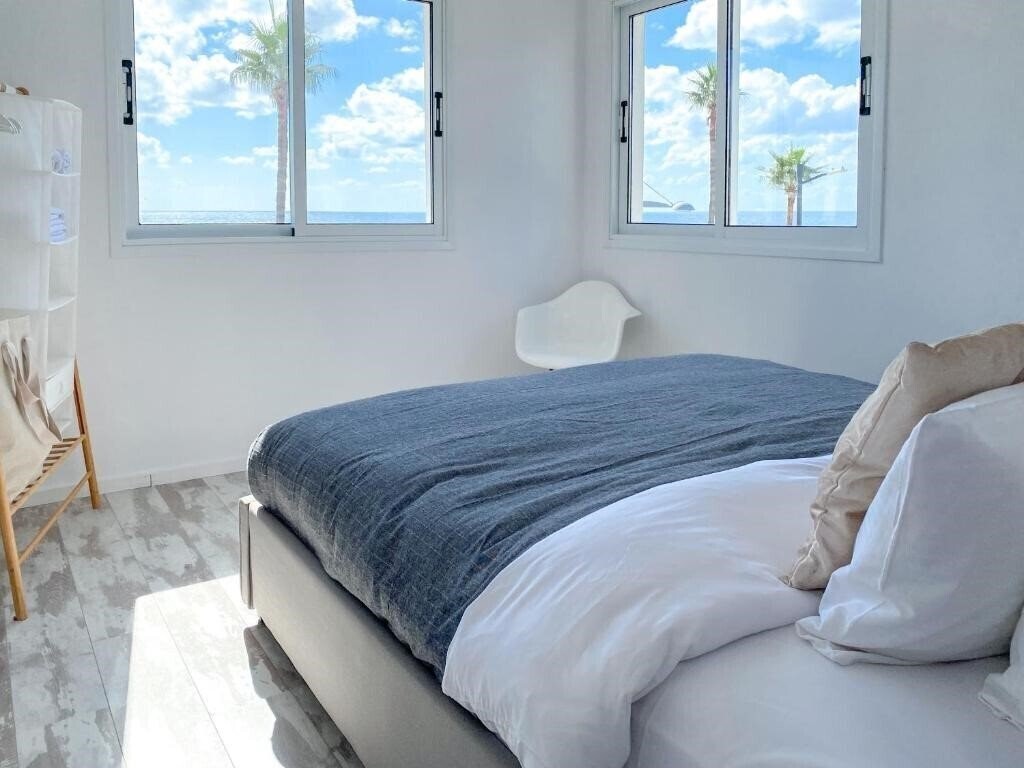 Obraz Phaedrus Living: Seaview Luxury Flat Athina Grenada 4*