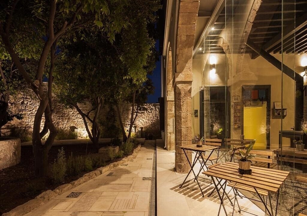 Zdjęcia Casa Mespilea 3*