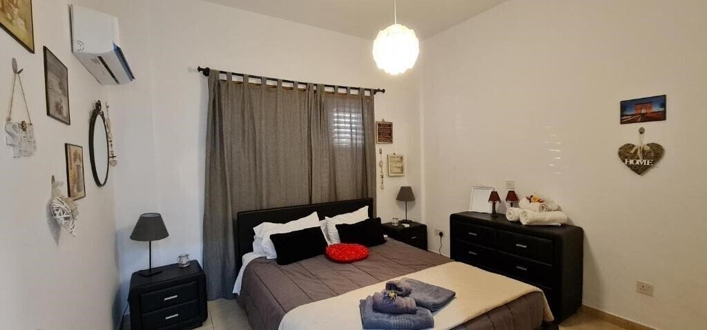 Zdjęcia Charalambous Apartment 3*