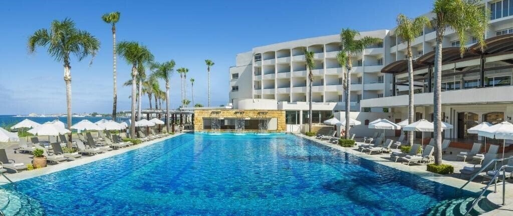 Hotel Alexander The Great Beach Hotel 4*