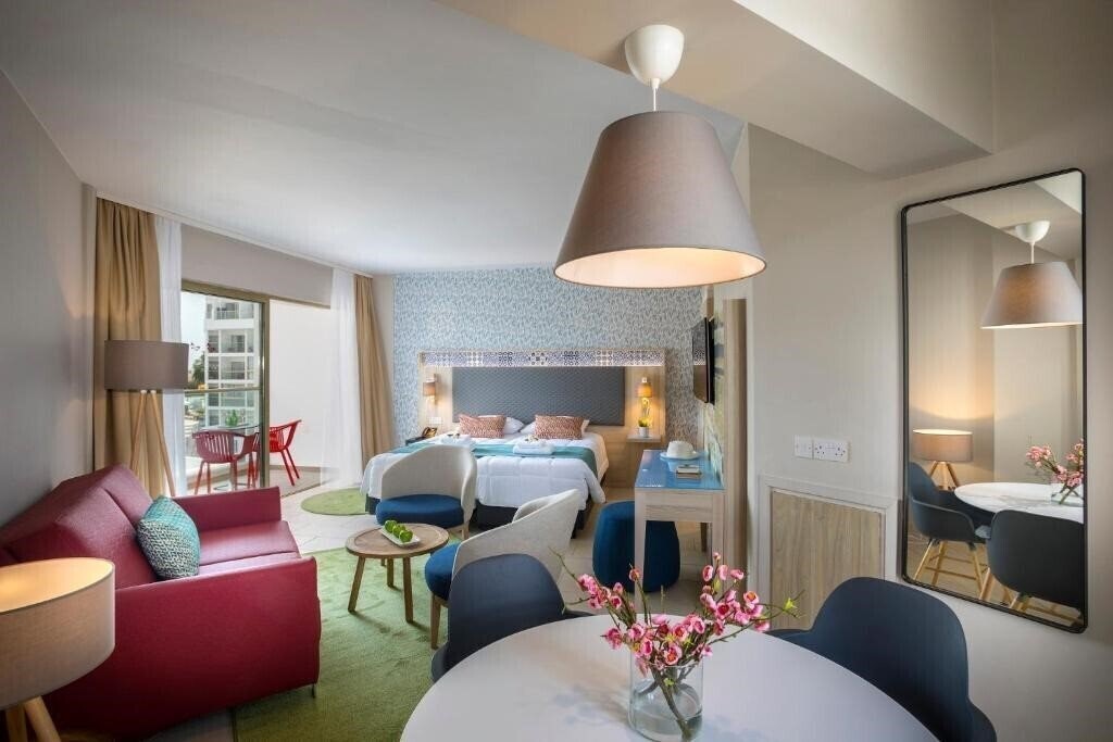 Zdjęcie Cyprotel Laura Beach Hotel 4*