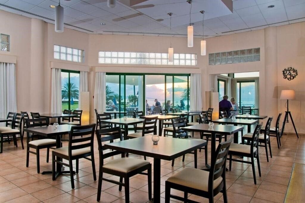 Zdjęcie Natura Beach Hotel and Villas 3*