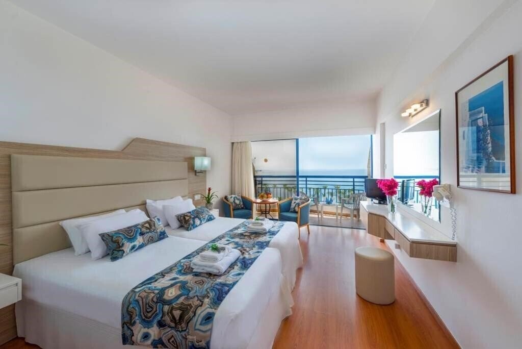 Zdjęcie Ascos Coral Beach 4*
