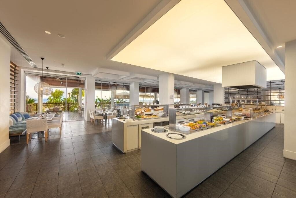 Zdjęcie Capo Bay Beach Hotel 4*